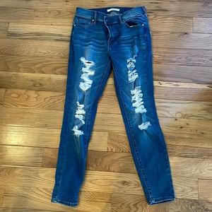 26 SHORT pacsun jeans.